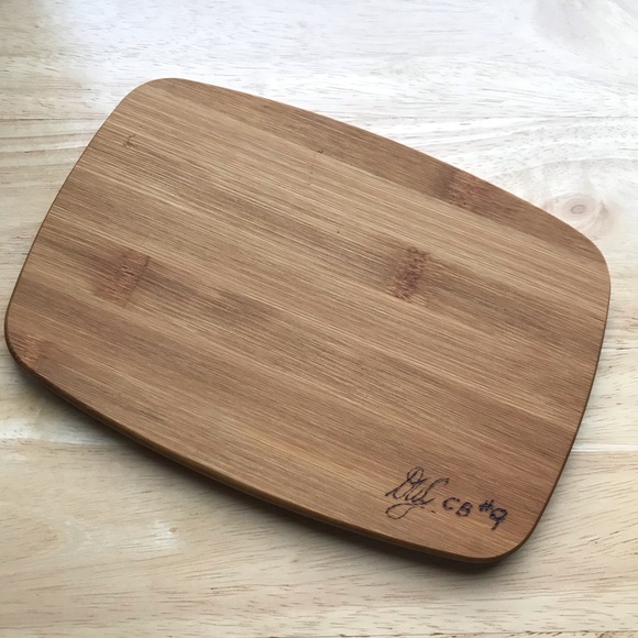 Small Bamboo artisan burned wooden board - Picture 4 of 6